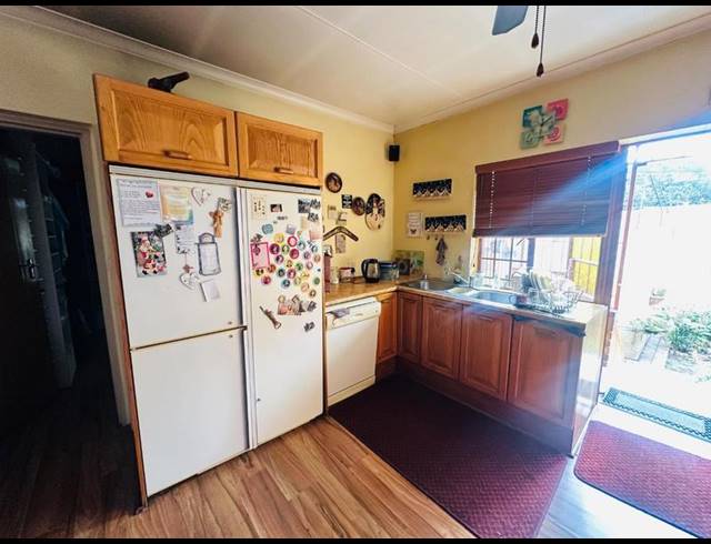 3 BEDROOM HOUSE FOR SALE IN GERMISTON STATION